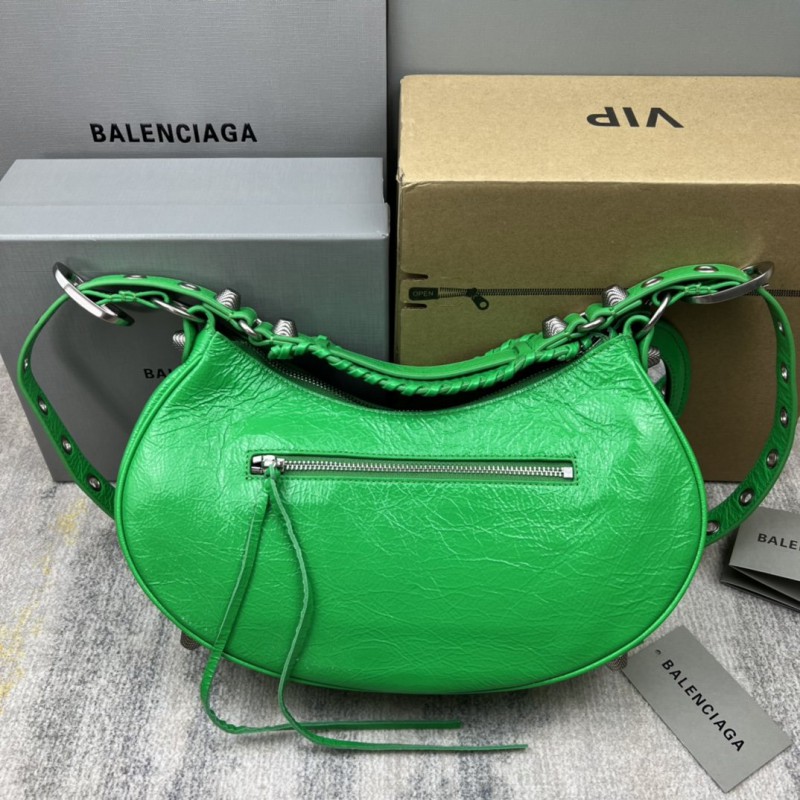 Balenciaga 143 8