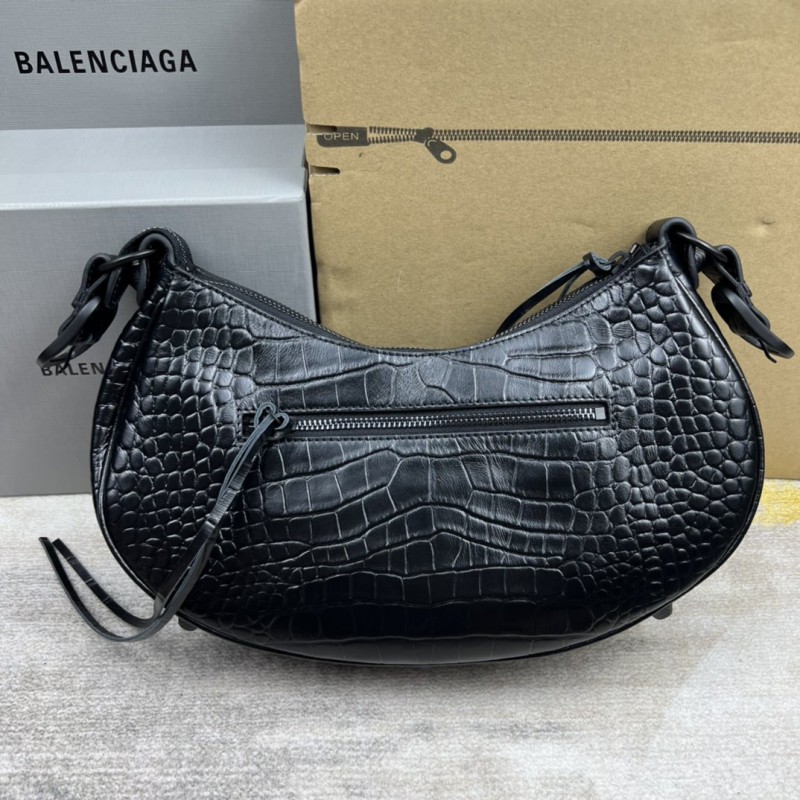 Balenciaga 153 8