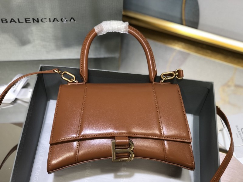 Balenciaga 102 8