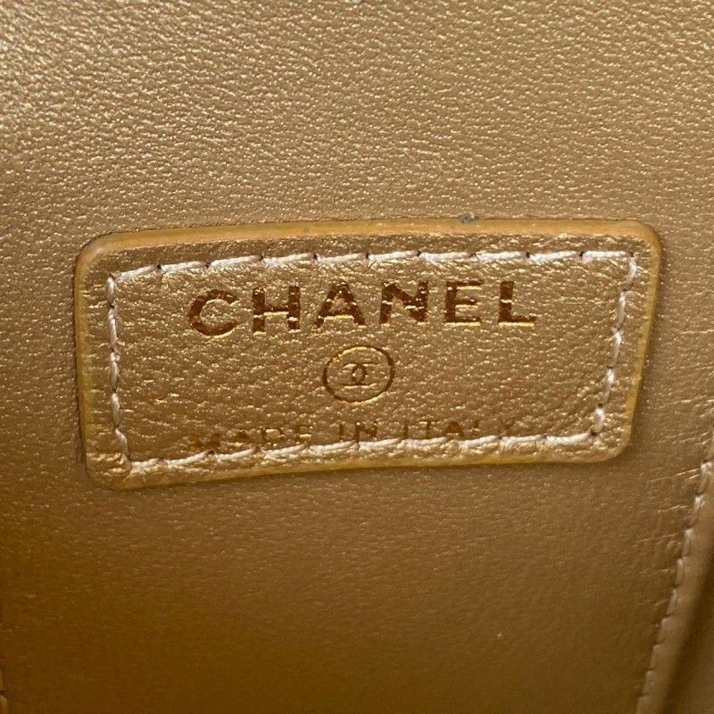 Chanel 084 8