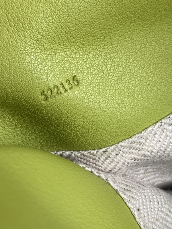 Loewe 019 8
