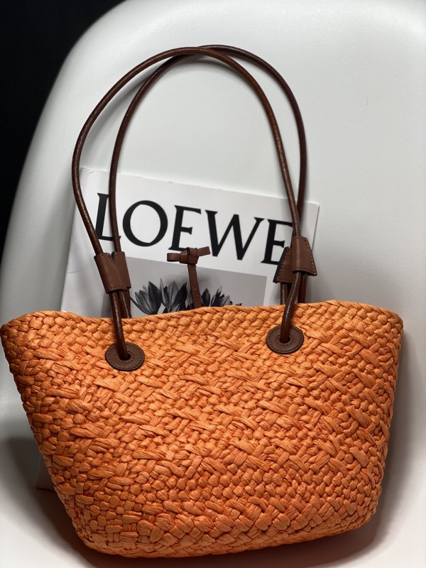Loewe 021 8