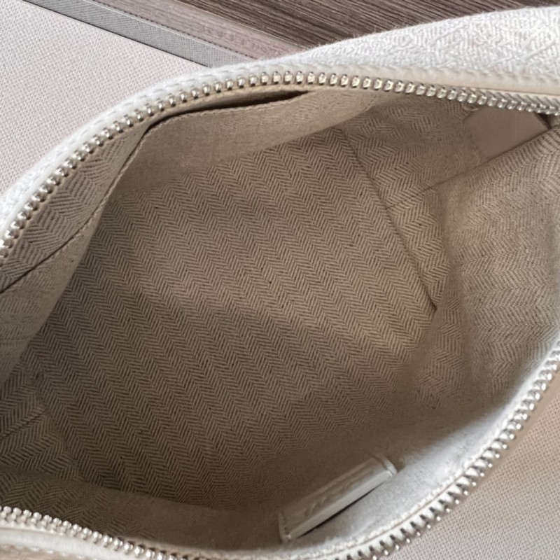 Loewe 034 8