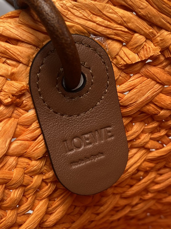 Loewe 035 8