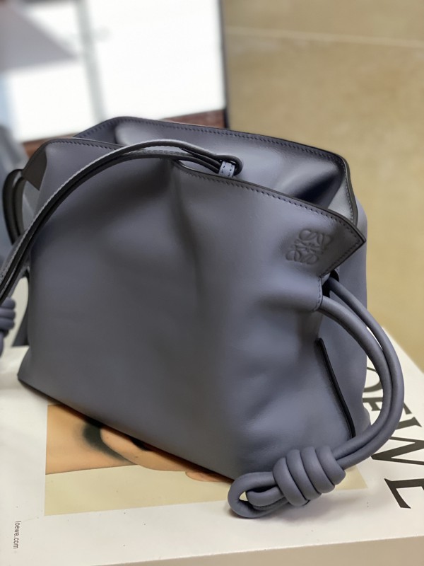 Loewe 057 8