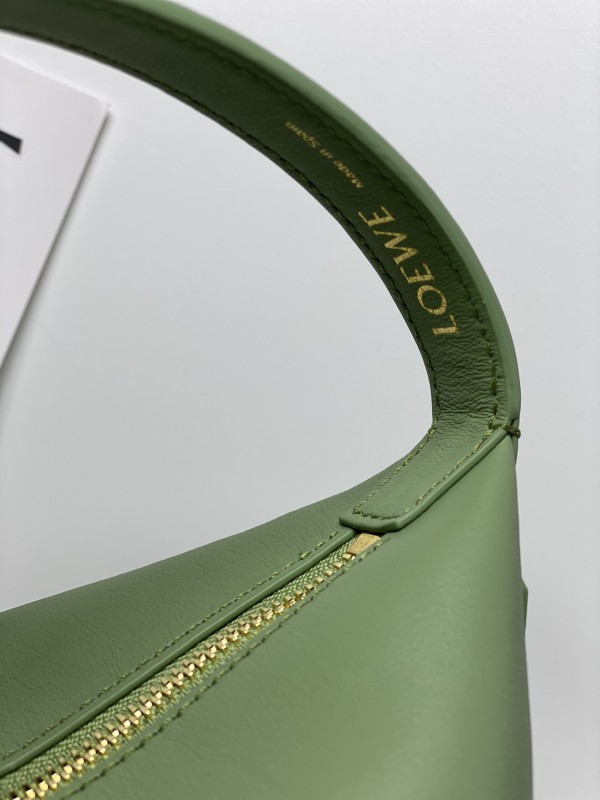 Loewe 075 8