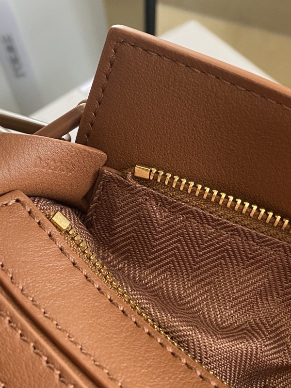 Loewe 085 8