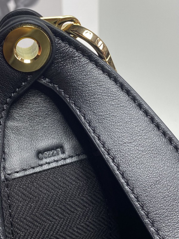 Loewe 105 8
