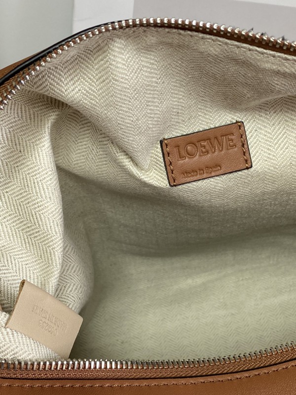 Loewe 128 8