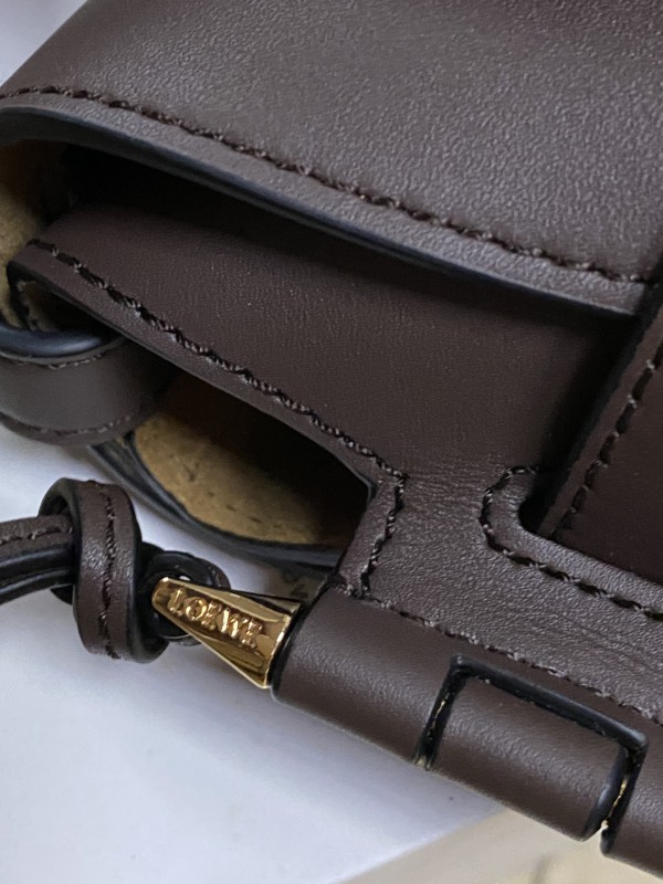Loewe 152 8