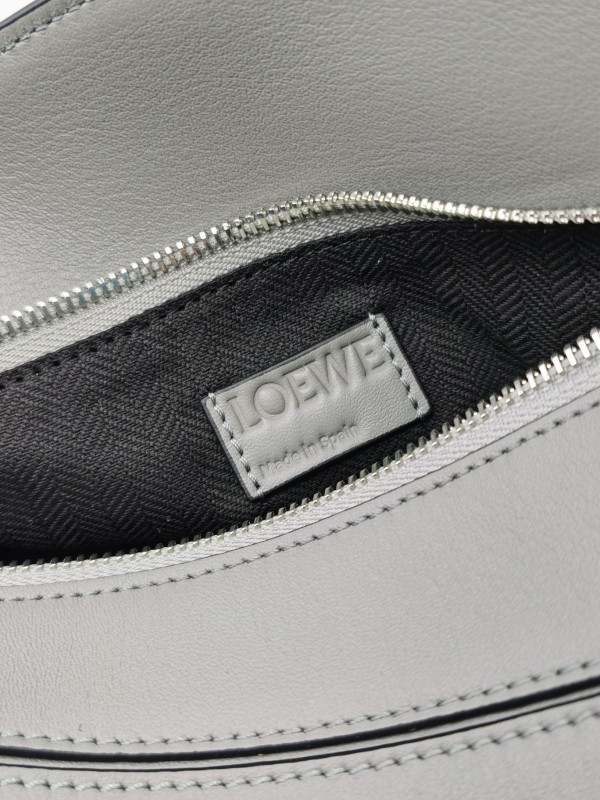Loewe 158 8