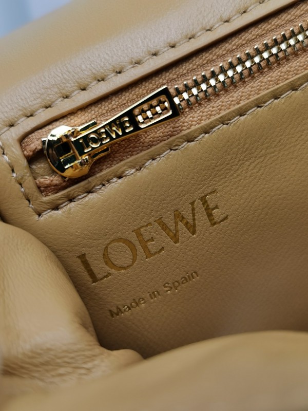 Loewe 170 8
