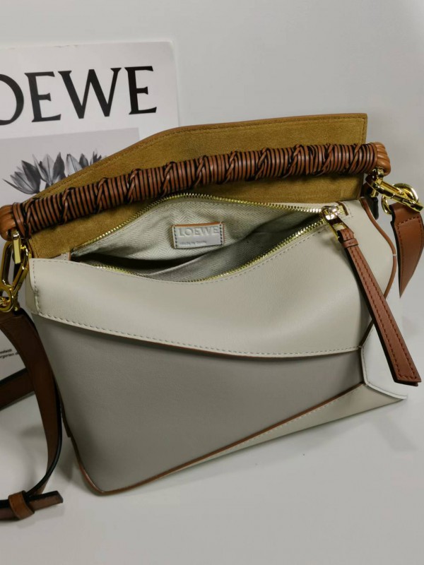 Loewe 205 8