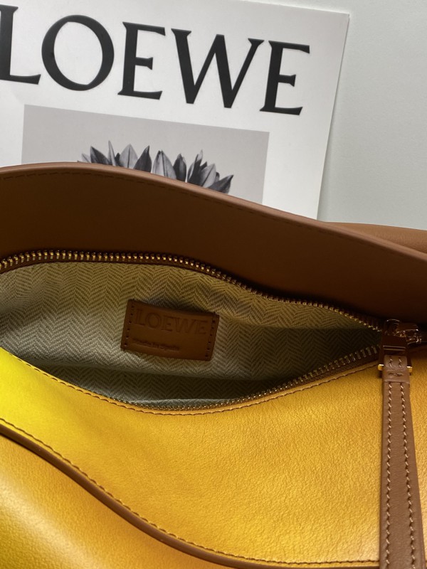 Loewe 213 8