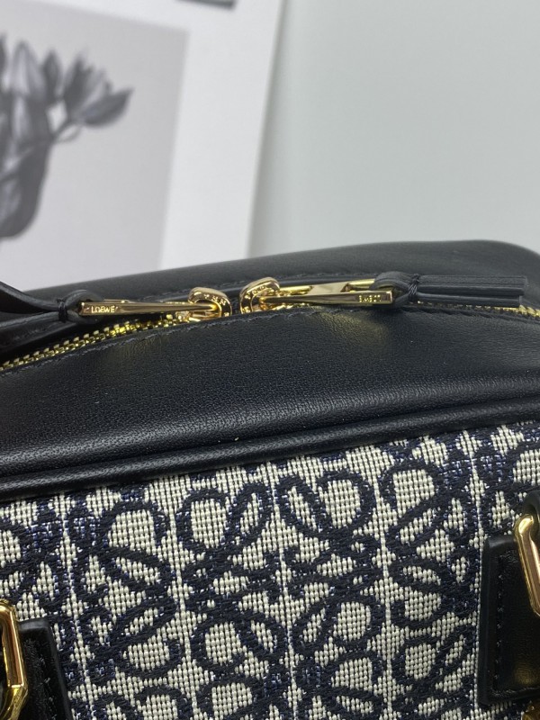 Loewe 220 8