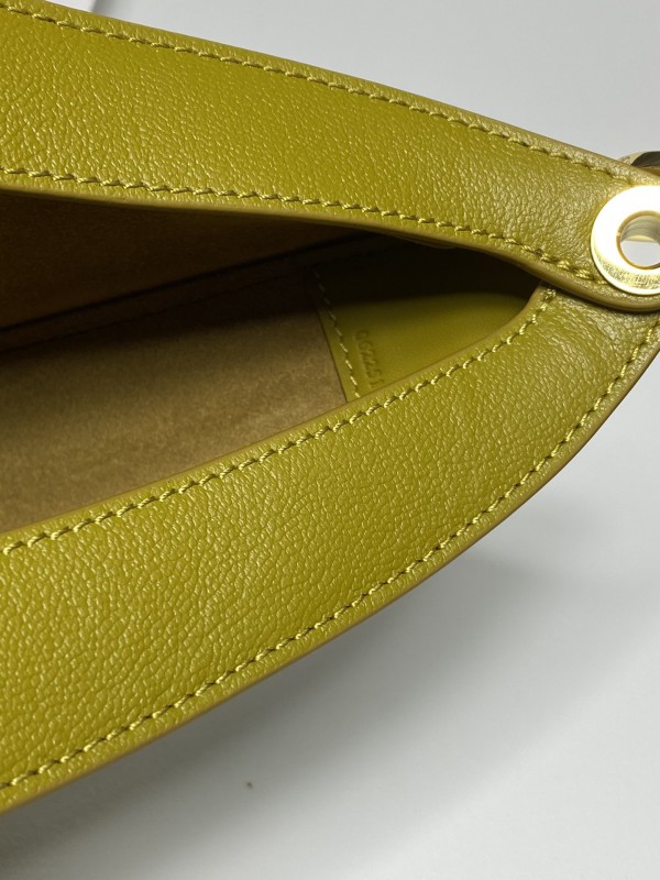 Loewe 224 8