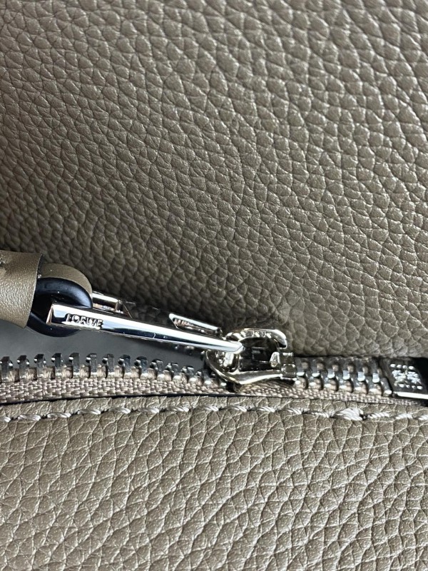 Loewe 272 8