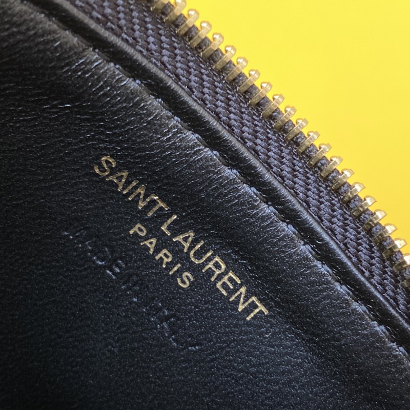 YSL 017 8