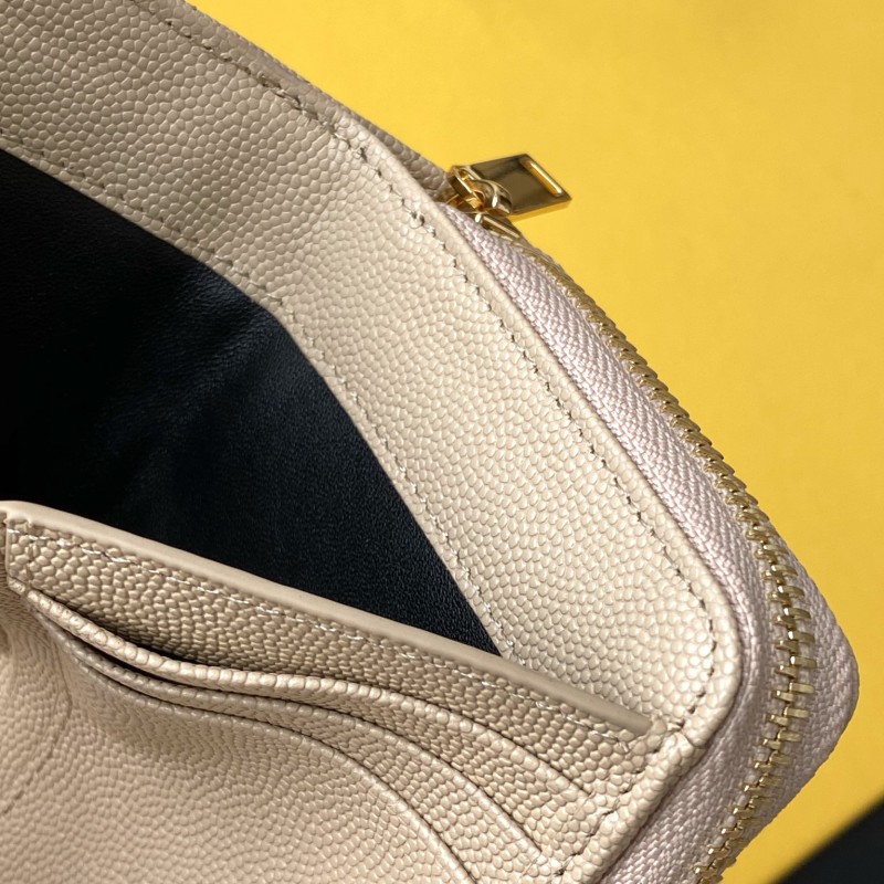 YSL 067 8
