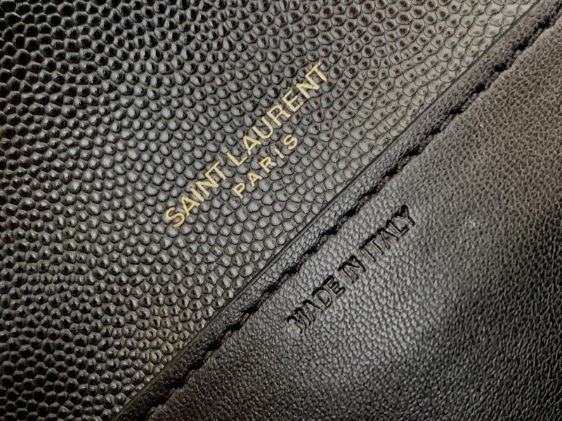 YSL 076 8