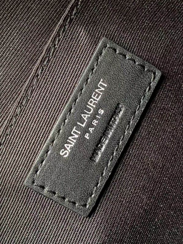 YSL 081 8