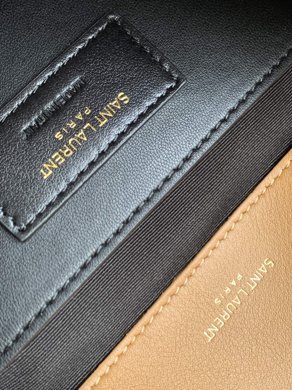 YSL 152 8