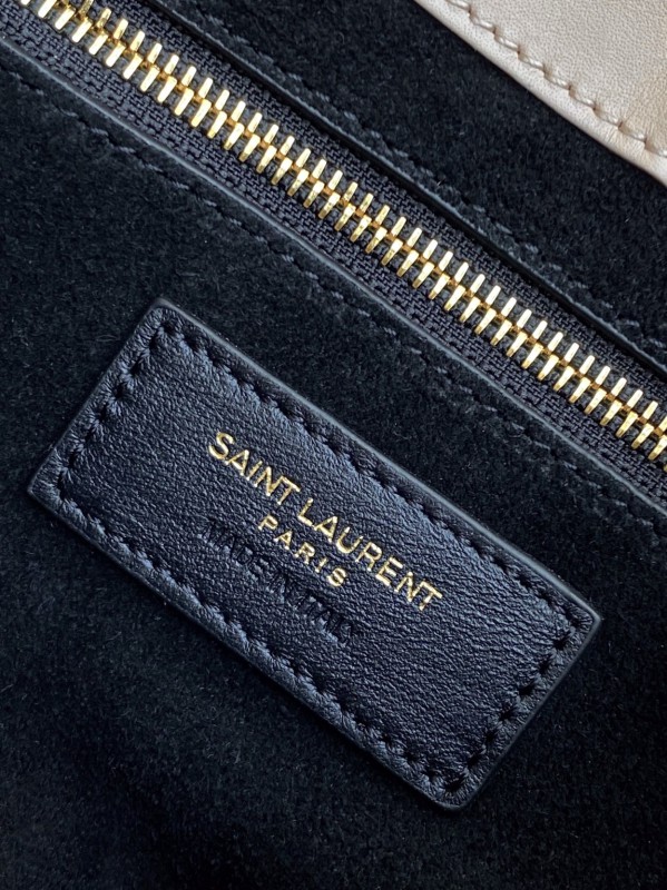 YSL 161 8