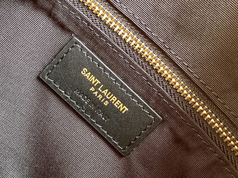 YSL 174 8
