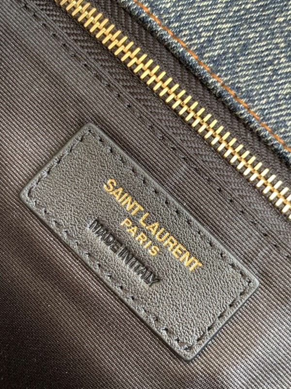 YSL 196 8