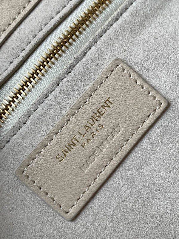 YSL 202 8