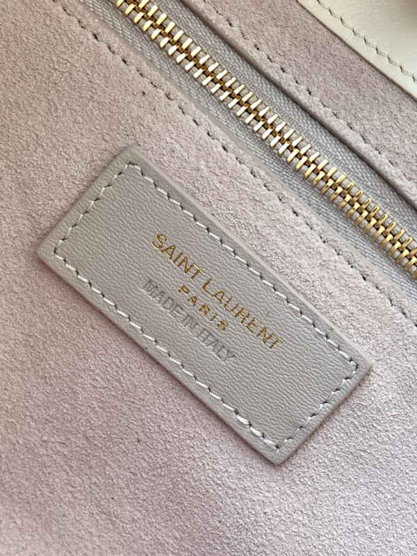 YSL 211 8