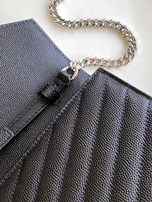 YSL 242 8
