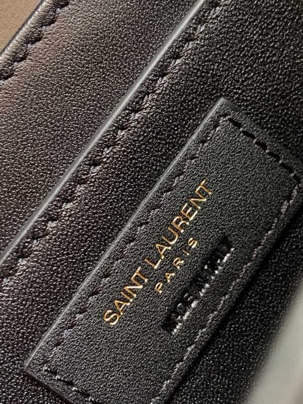 YSL 329 8