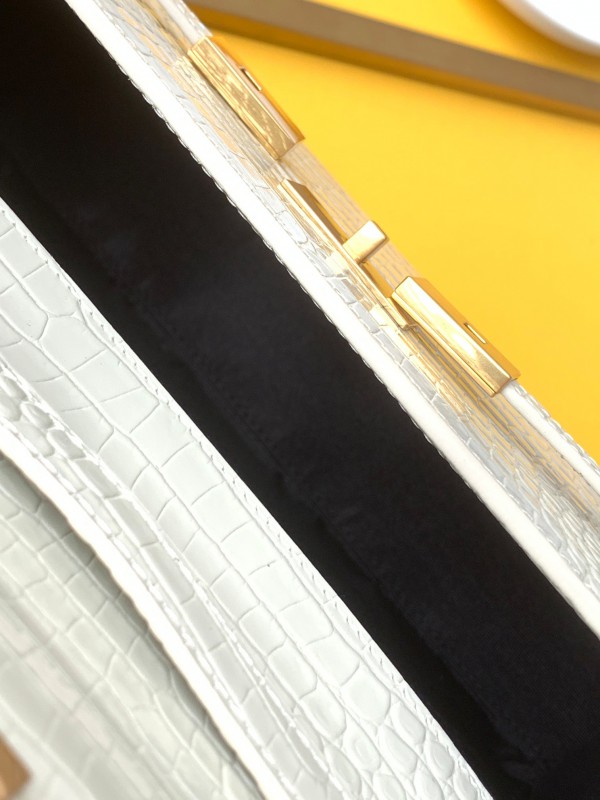 YSL 348 8