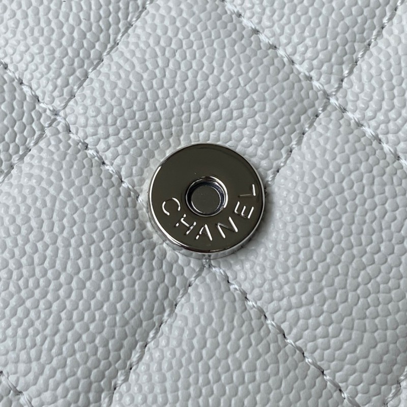Chanel 145 8