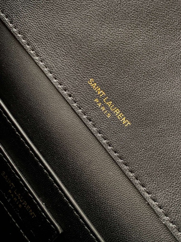 YSL 390 8