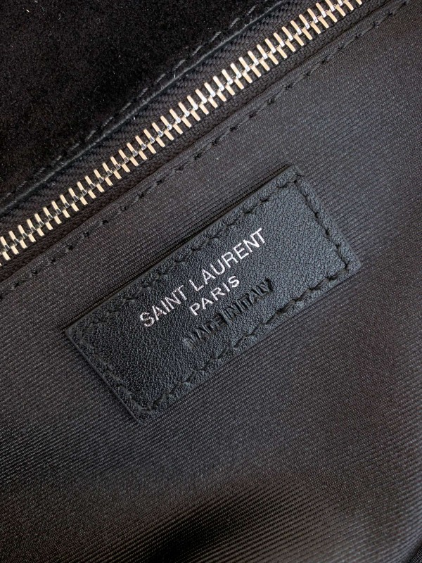 YSL 472 8