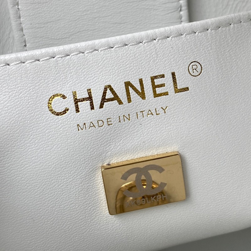 Chanel 201 8