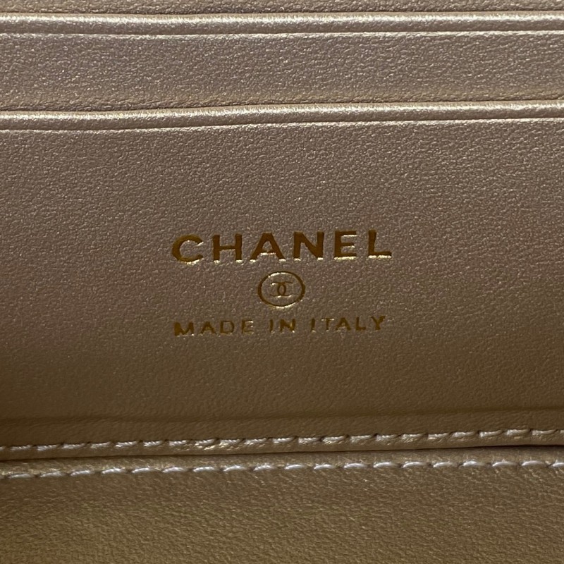 Chanel 232 8