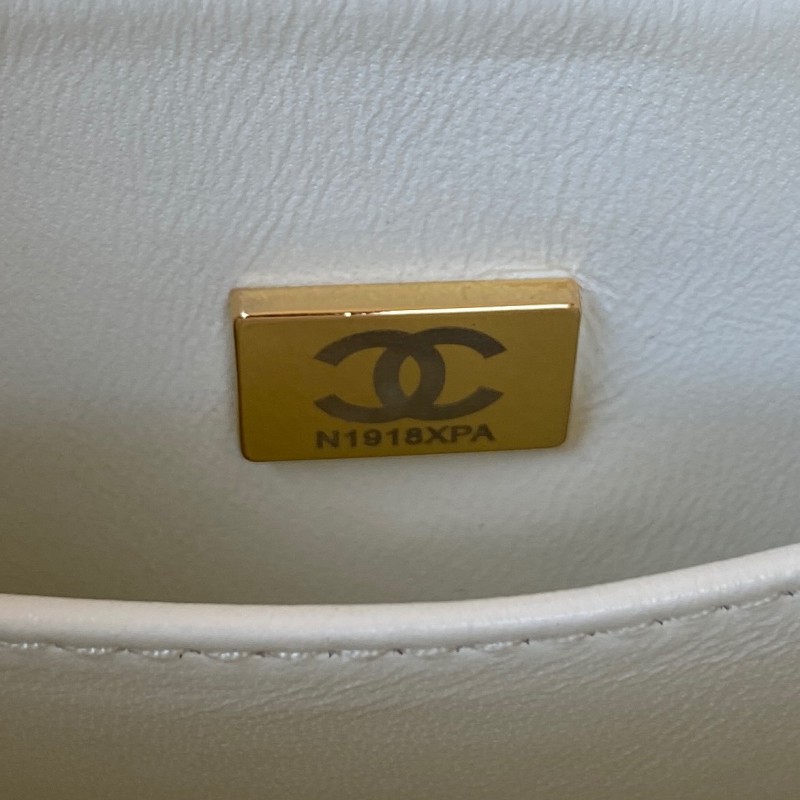 Chanel 238 8