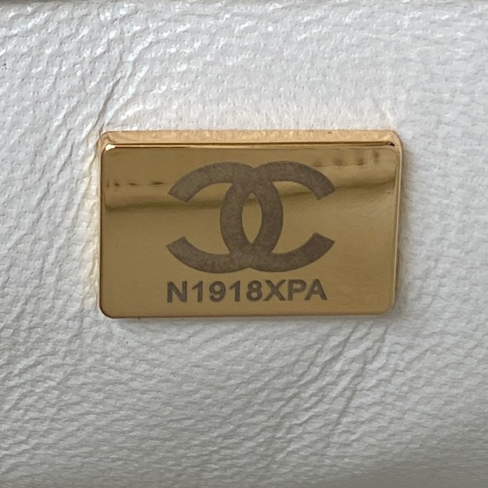 Chanel 282 8