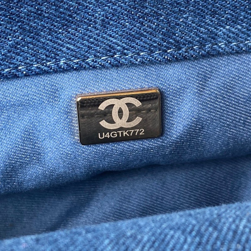 Chanel 300 8