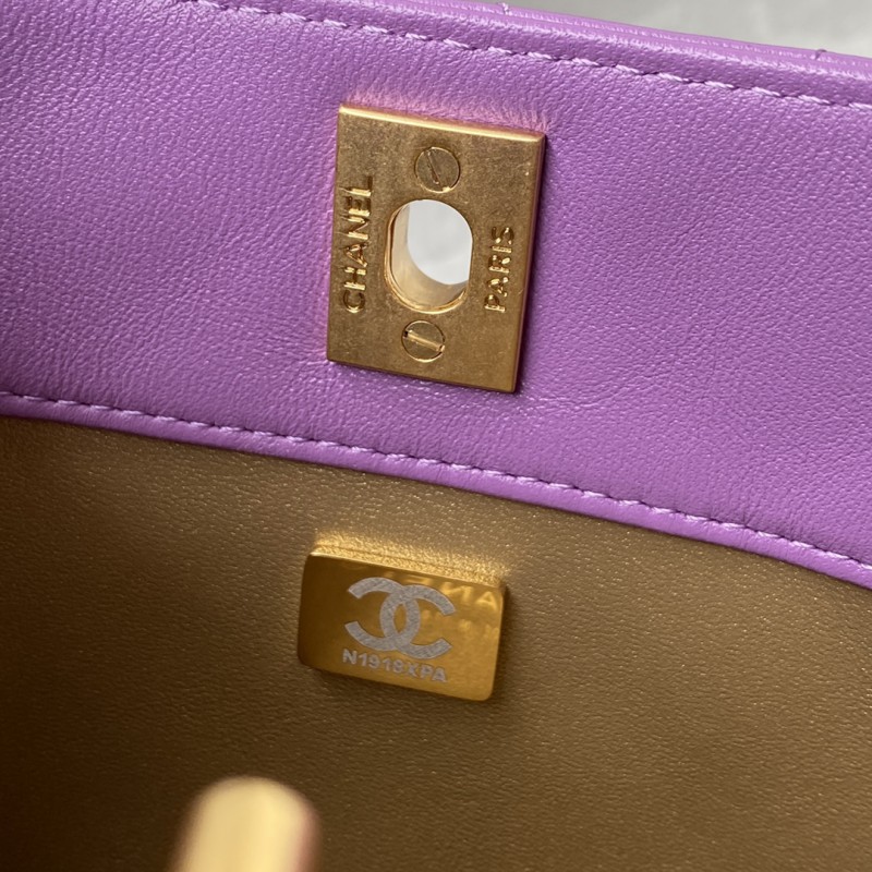 Chanel 320 8