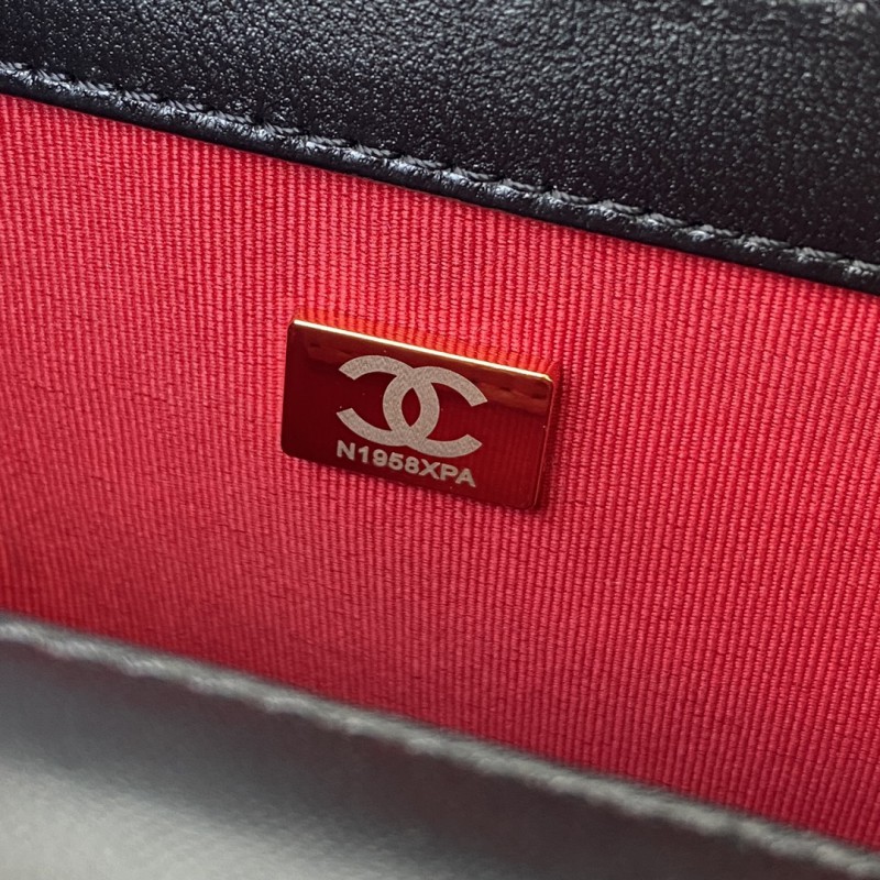 Chanel 330 8