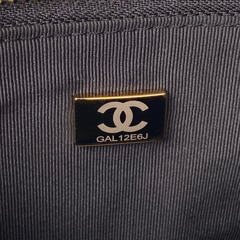Chanel 335 8