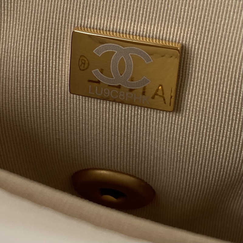 Chanel 383 8
