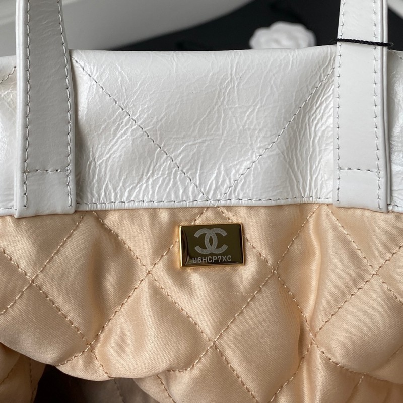 Chanel 586 8