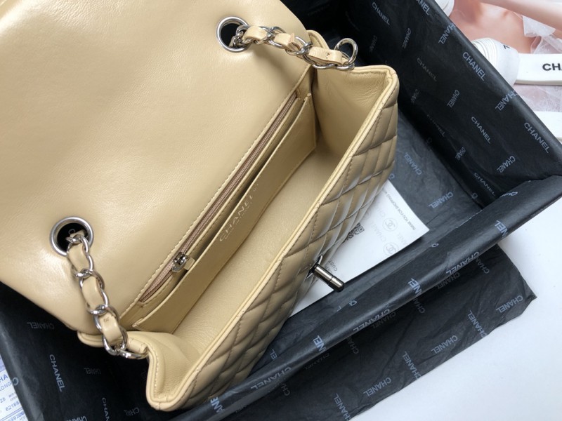 Chanel 049 8