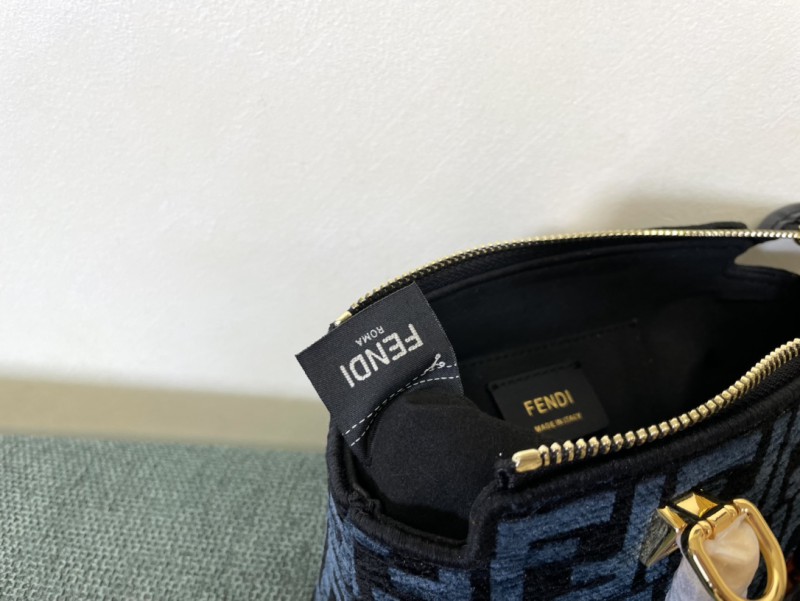Fendi 012 8