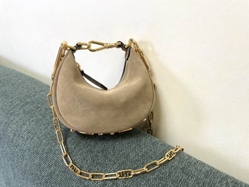 Fendi 024 8